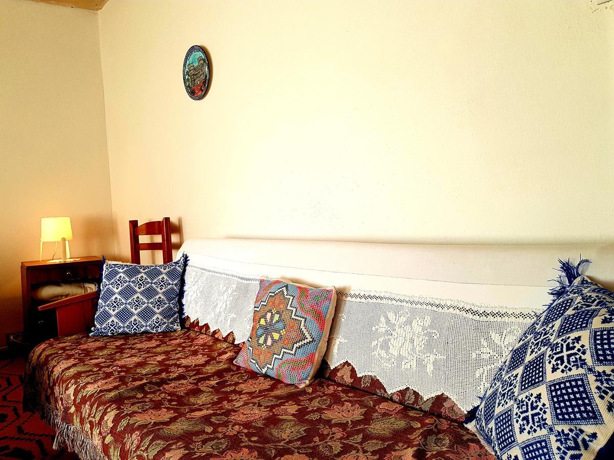 Отель Lori'S Traditional House Гирокастра Экстерьер фото